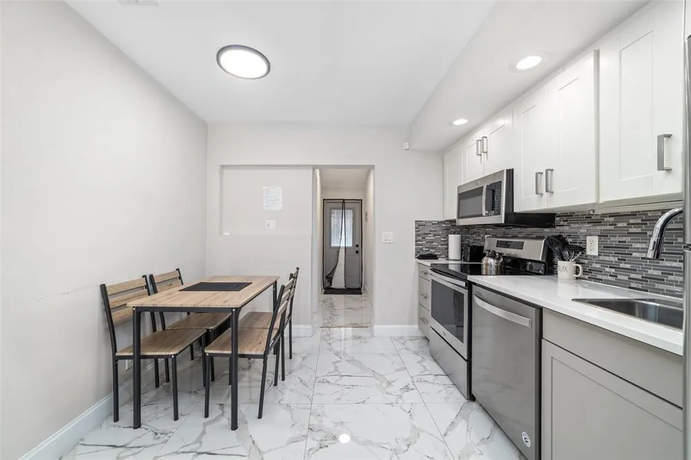 1479 SE 4th Avenue Deerfield Beach, FL 33441