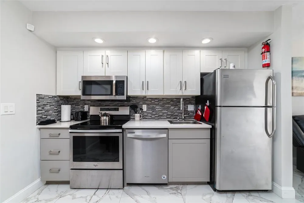 1479 SE 4th Avenue Deerfield Beach, FL 33441