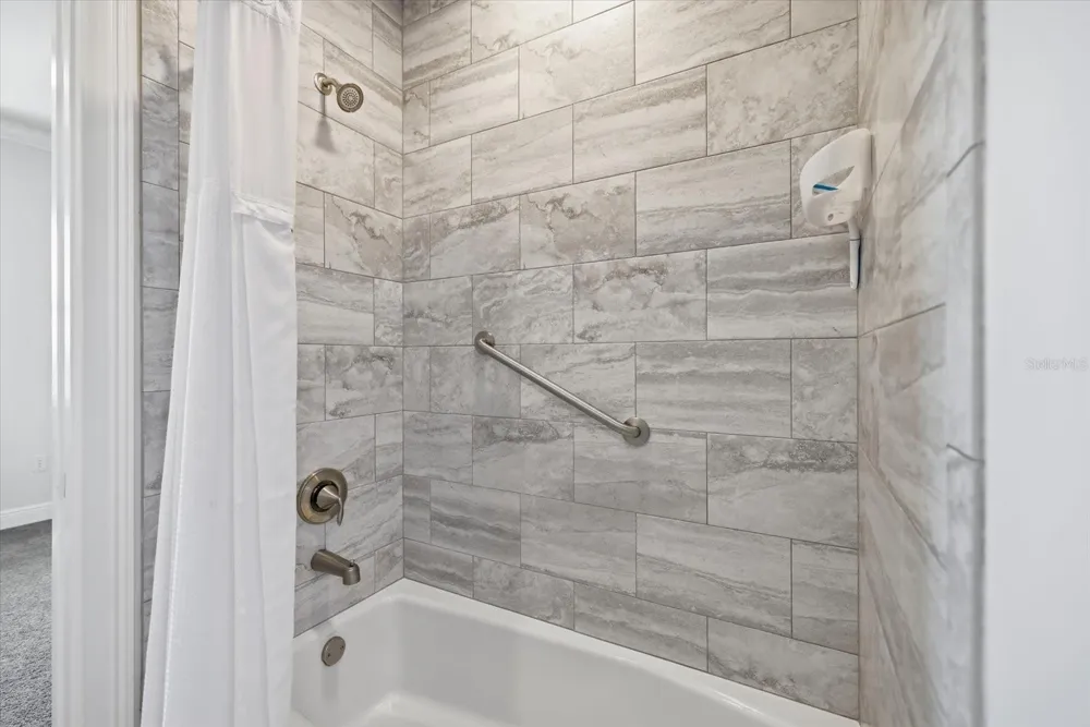 830 THE ESPLANADE #304 Venice, FL 34285