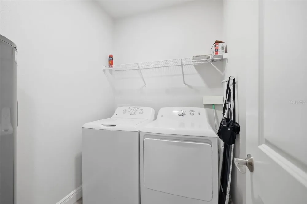 830 THE ESPLANADE #304 Venice, FL 34285