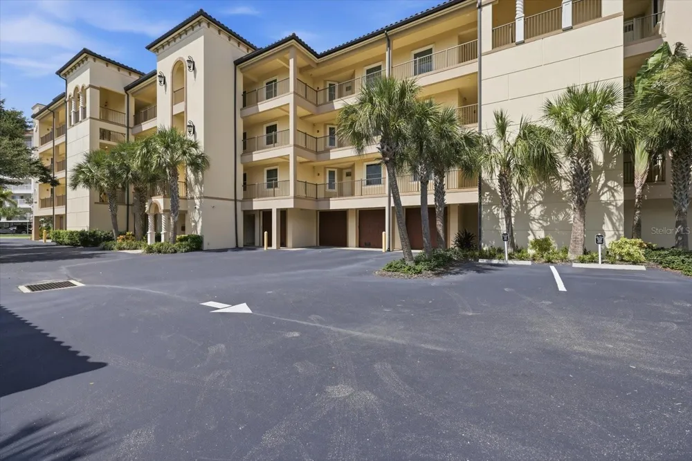 830 THE ESPLANADE #304 Venice, FL 34285