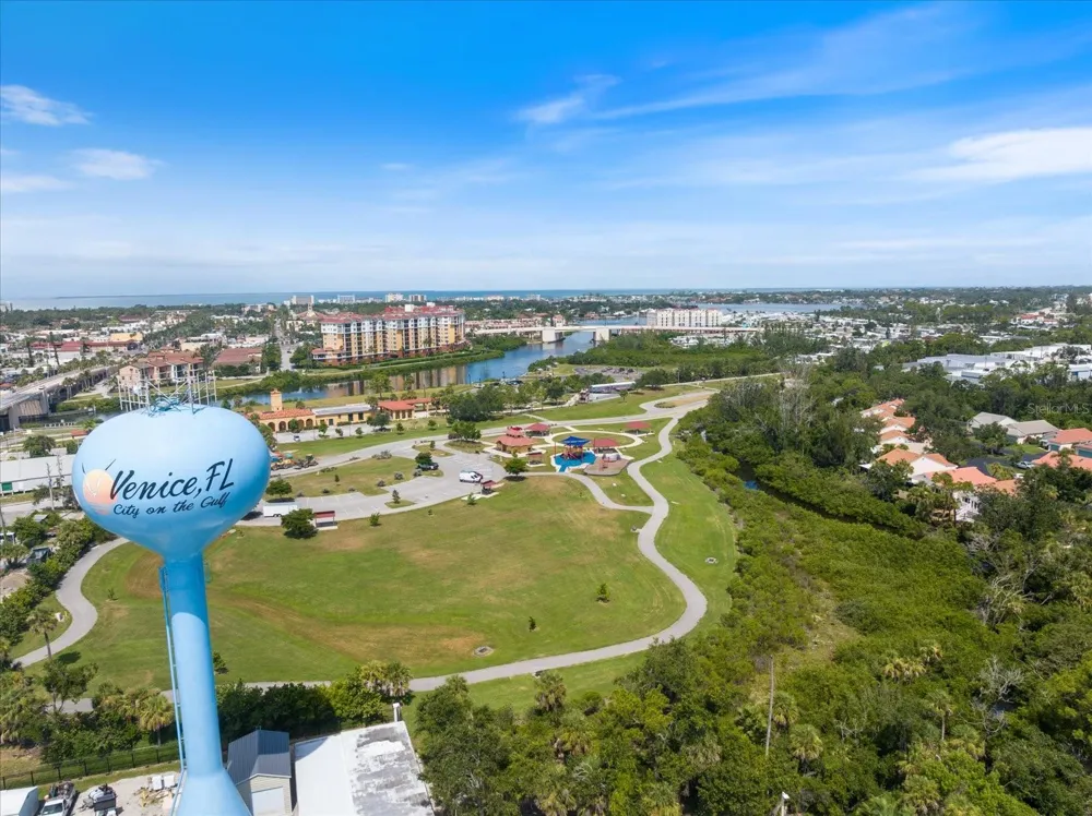 830 THE ESPLANADE #304 Venice, FL 34285