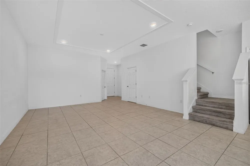 4382 SAILPLANE COURT Wesley Chapel, FL 33545