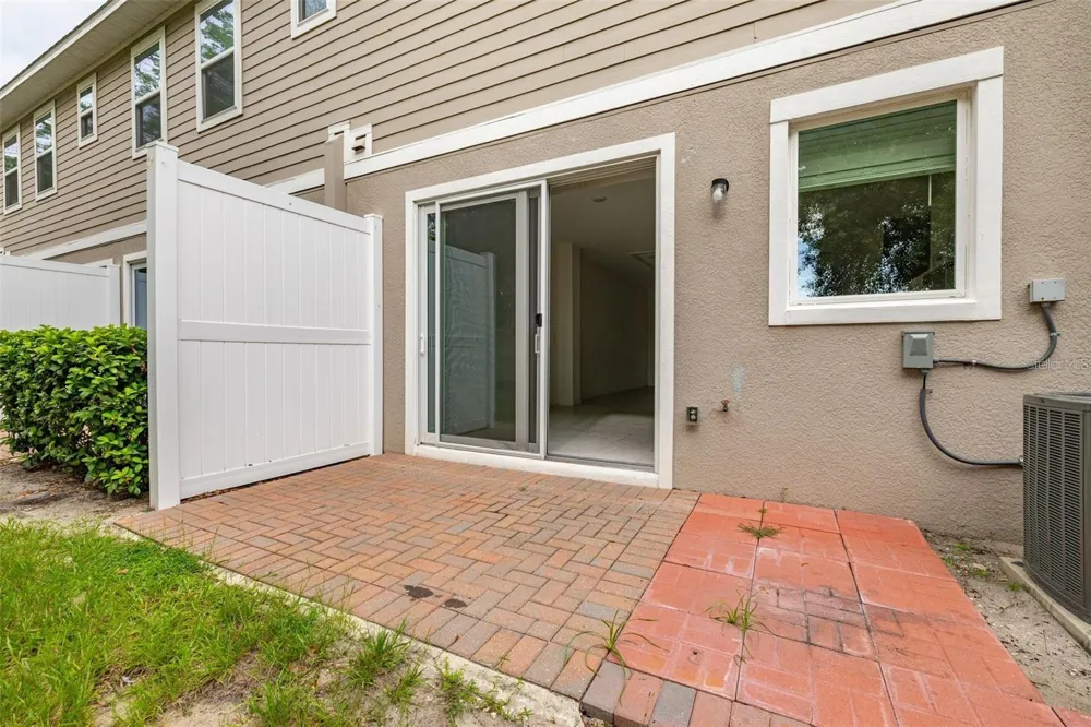 4382 SAILPLANE COURT Wesley Chapel, FL 33545