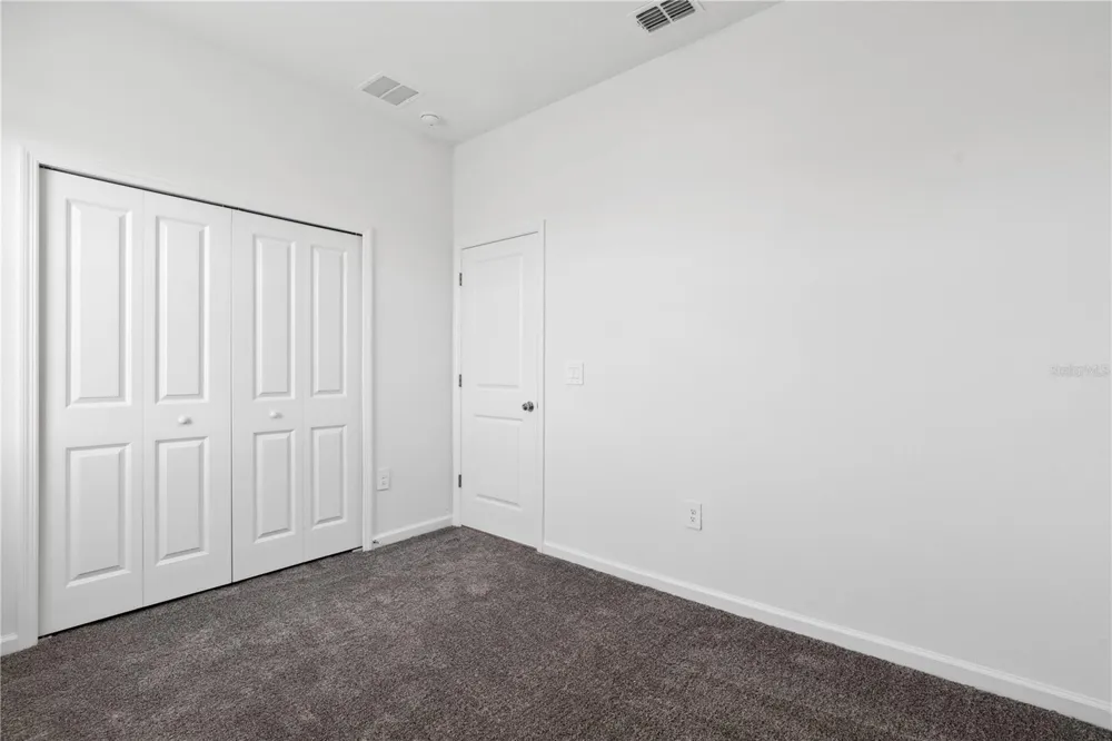 716 DARING DRIVE Davenport, FL 33837