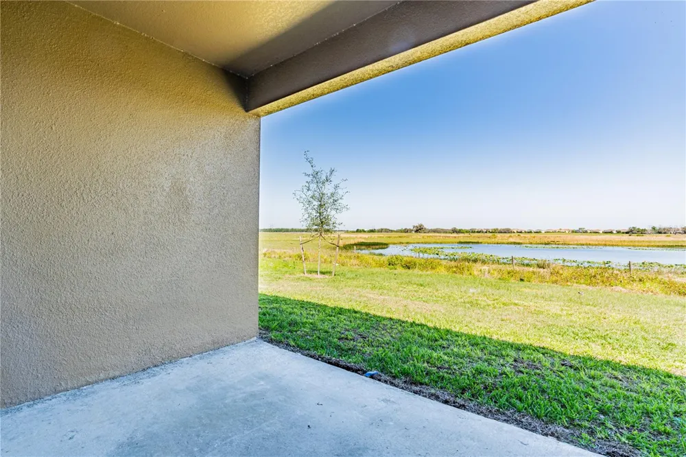 716 DARING DRIVE Davenport, FL 33837