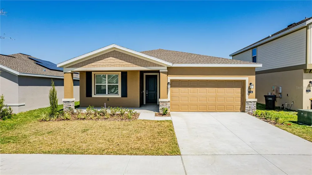716 DARING DRIVE Davenport, FL 33837