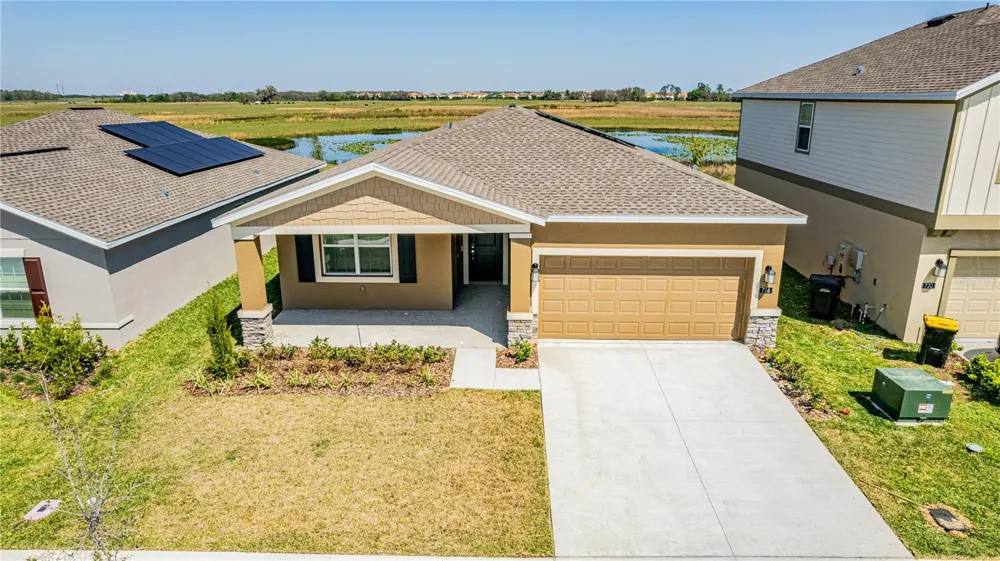 716 DARING DRIVE Davenport, FL 33837