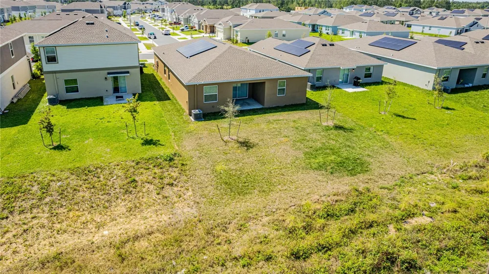 716 DARING DRIVE Davenport, FL 33837