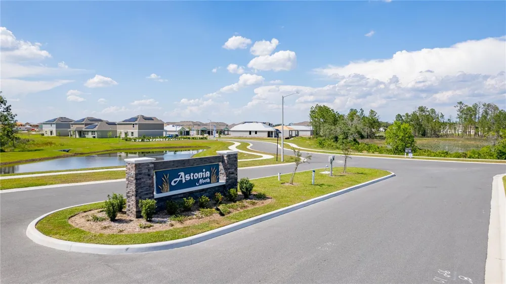 716 DARING DRIVE Davenport, FL 33837