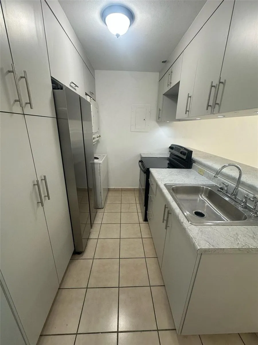 Apt 123 PR 190 / SERATE #123 Carolina, PR 00982