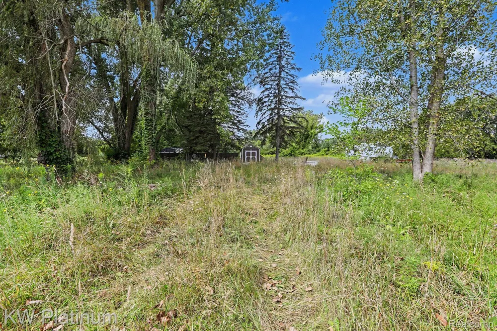 3120 S Hurds Corner Road Wells Township, MI 48723