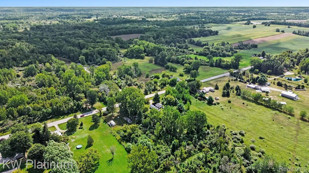 3120 S Hurds Corner Road Wells Township, MI 48723