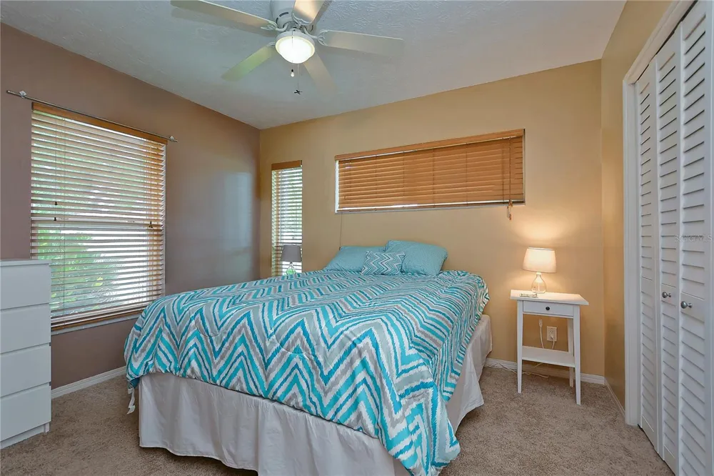 5850 24TH AVENUE S Gulfport, FL 33707