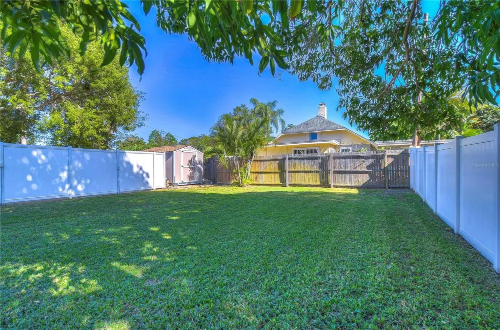 5850 24TH AVENUE S Gulfport, FL 33707