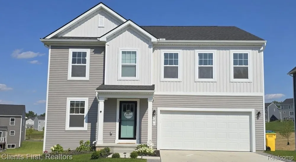 291 Quartz Way White Lake Charter Township, MI 48386