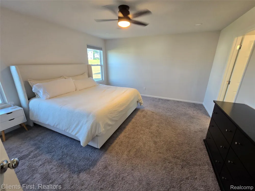 291 Quartz Way White Lake Charter Township, MI 48386