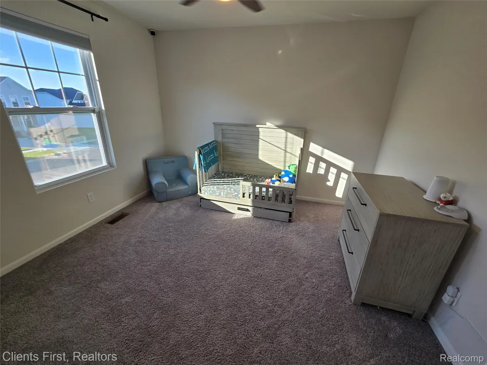 291 Quartz Way White Lake Charter Township, MI 48386