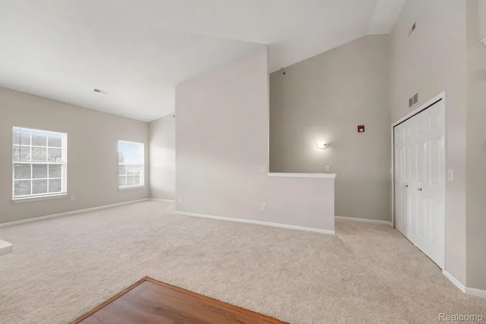 43054 STRAND DRIVE Sterling Heights City, MI 48313