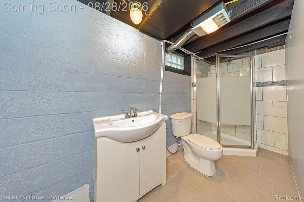 23250 FIRWOOD AVENUE Eastpointe City, MI 48021