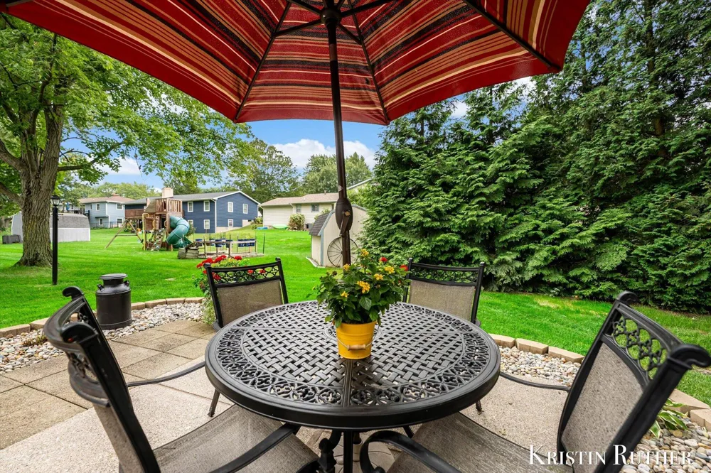 3168 Beechnut Lane Hudsonville City, MI 49426