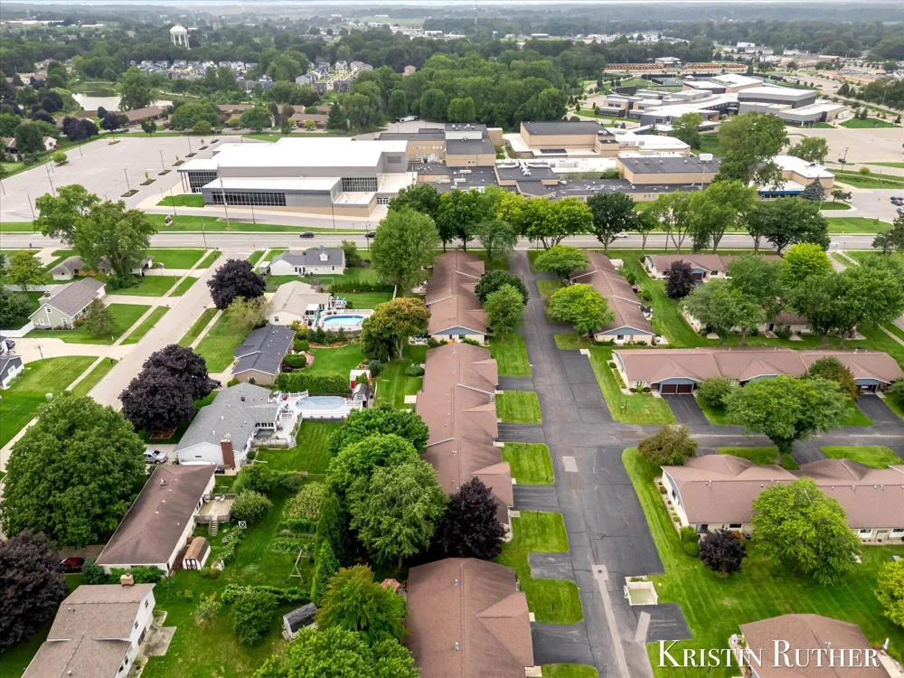 3168 Beechnut Lane Hudsonville City, MI 49426