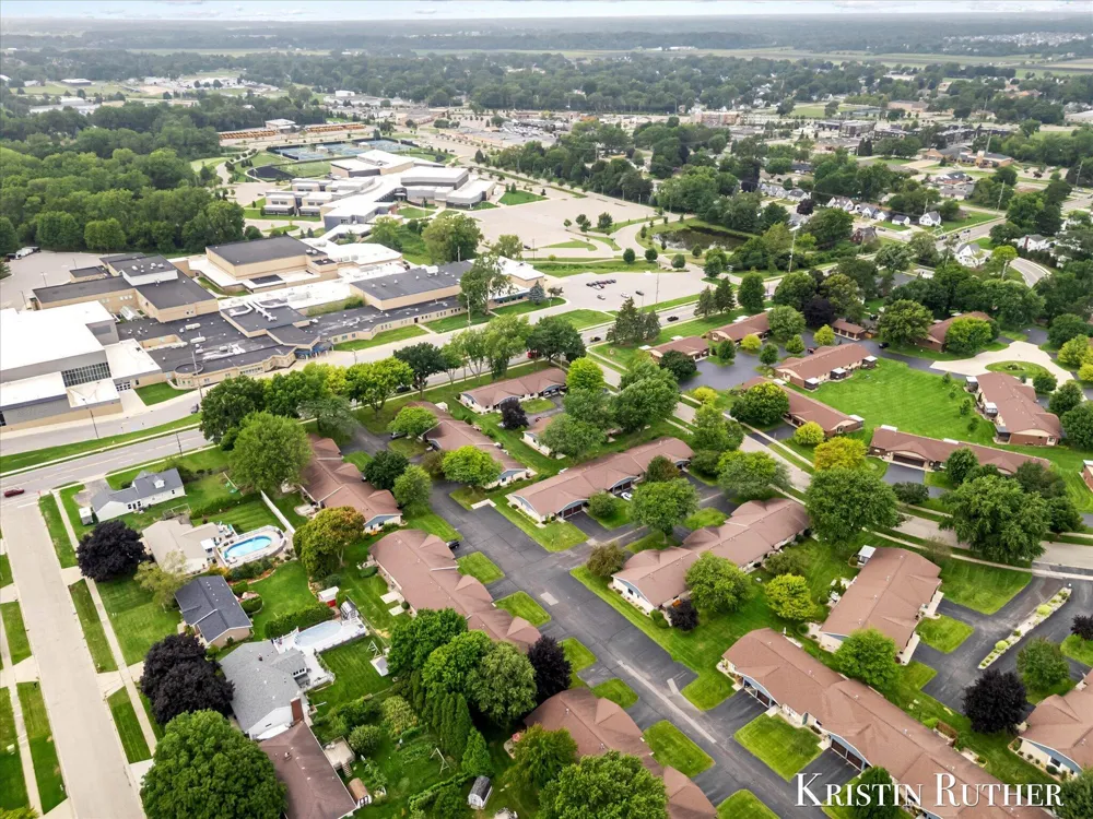 3168 Beechnut Lane Hudsonville City, MI 49426