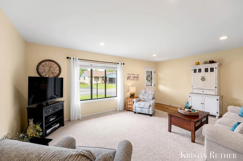 3168 Beechnut Lane Hudsonville City, MI 49426