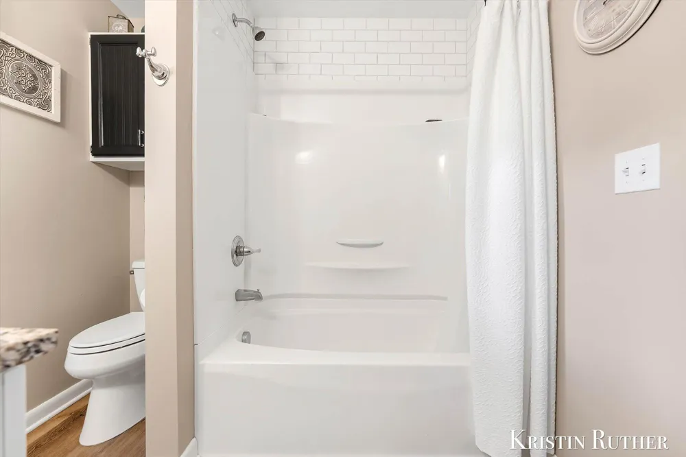 3168 Beechnut Lane Hudsonville City, MI 49426