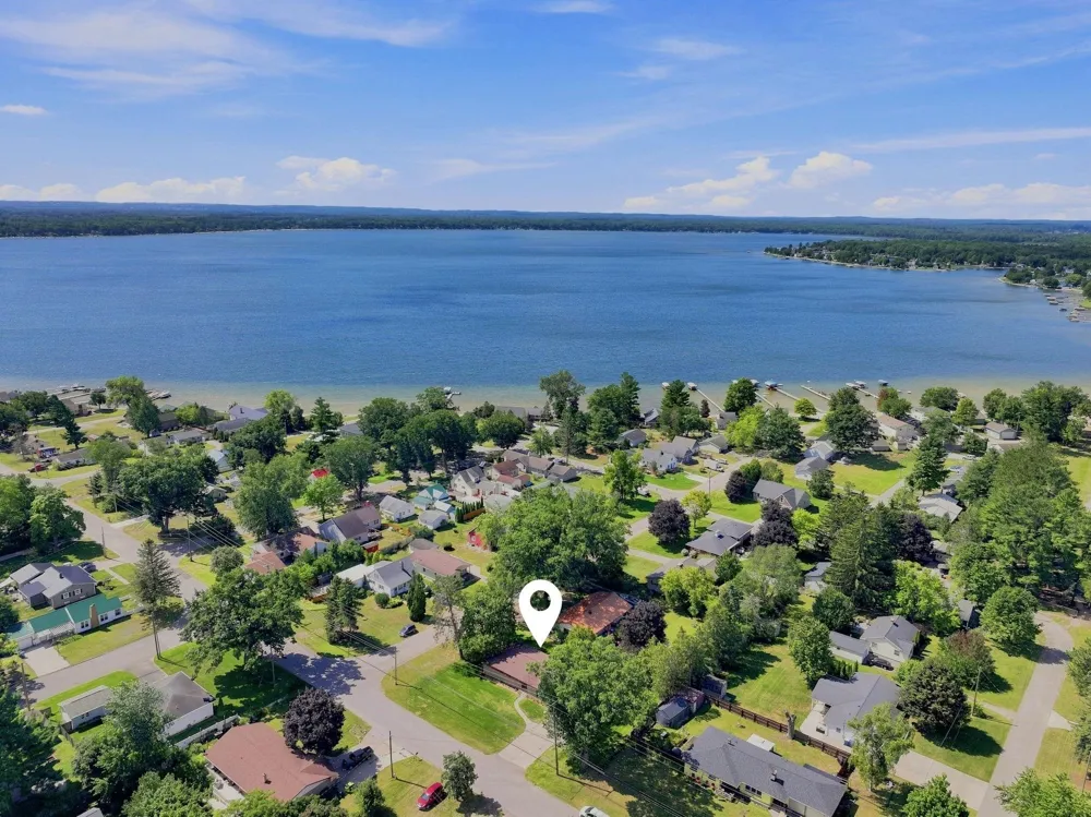 321 Front Street Lake City City, MI 49651