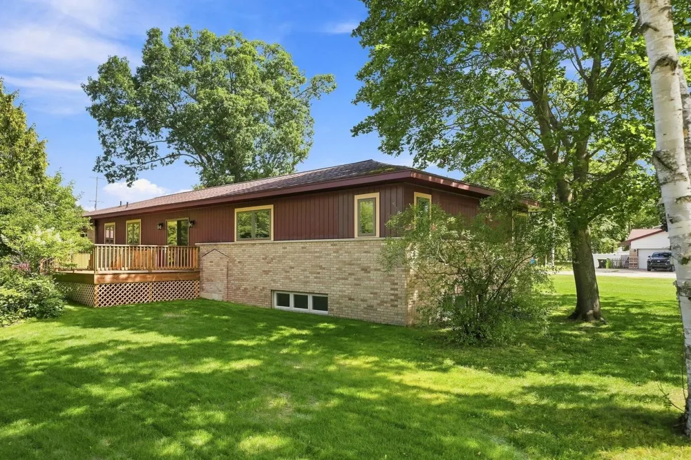 321 Front Street Lake City City, MI 49651