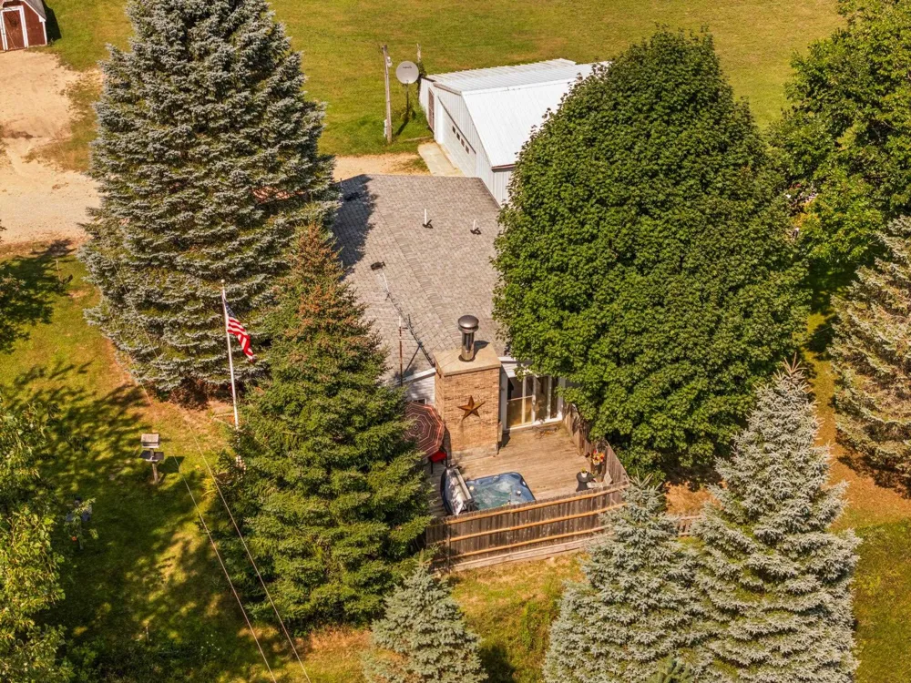 8645 Rahe Road Mayfield Township, MI 49648