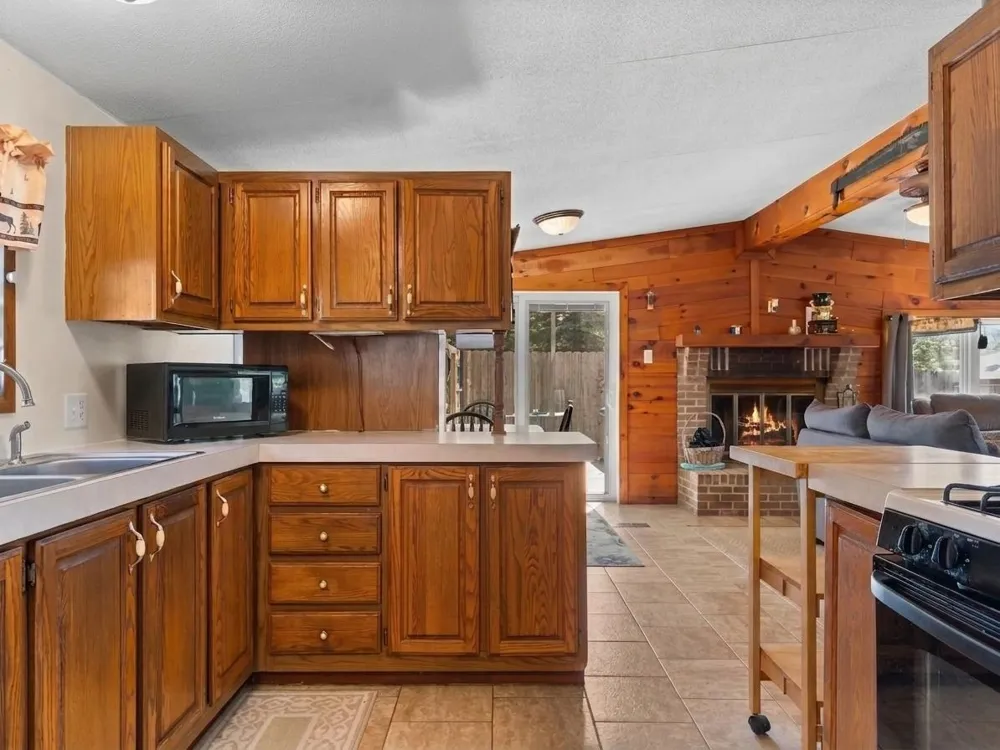 8645 Rahe Road Mayfield Township, MI 49648