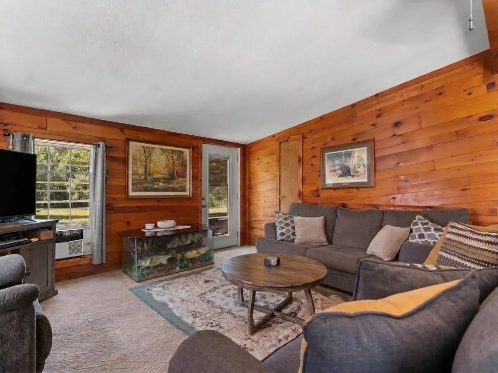 8645 Rahe Road Mayfield Township, MI 49648