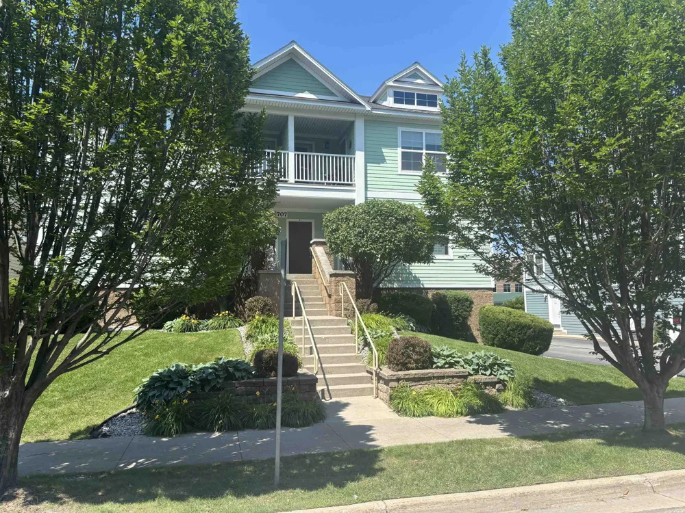 707 E State Street Traverse City City, MI 49686