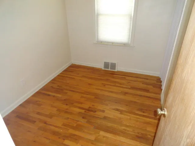 19317 Woodside Street Harper Woods City, MI 48225