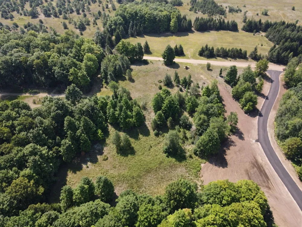 896 Backcountry Drive East Bay Township, MI 49696
