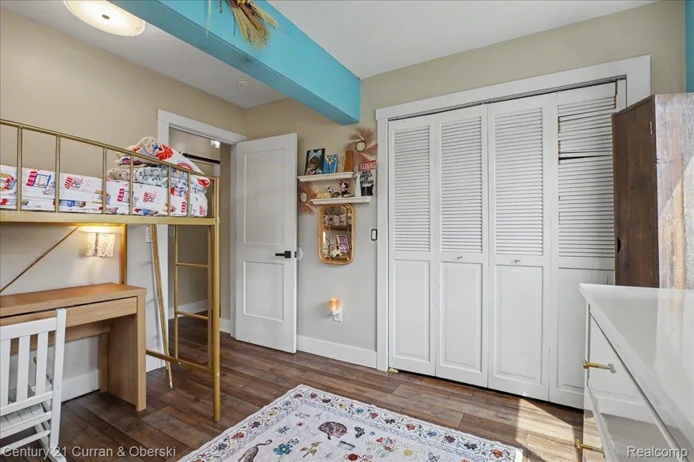 34340 Huron River Drive Huron Charter Township, MI 48164