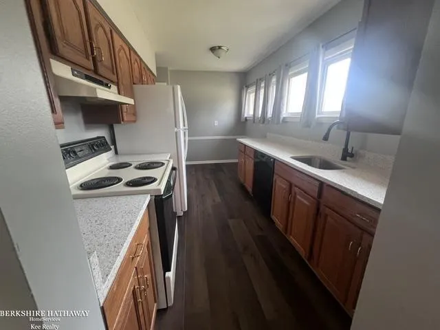 22633 E Schafer Street Clinton Charter Township, MI 48035