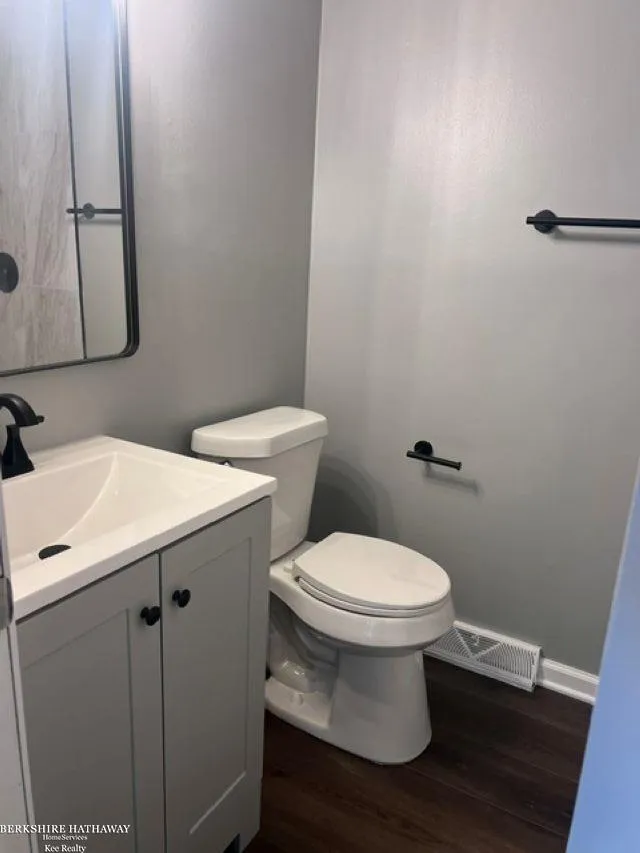 22633 E Schafer Street Clinton Charter Township, MI 48035