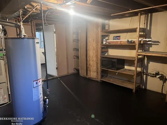 22633 E Schafer Street Clinton Charter Township, MI 48035