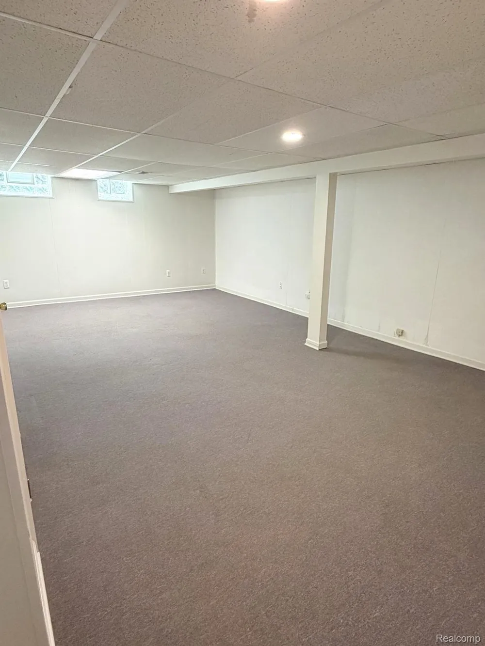2070 Winchester Road Rochester Hills City, MI 48307