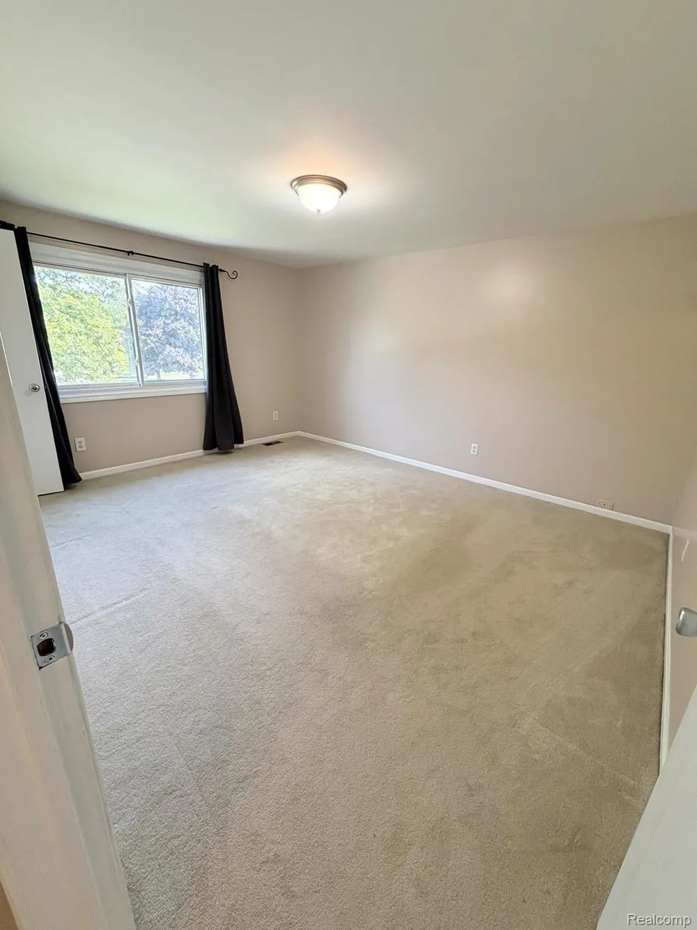 2070 Winchester Road Rochester Hills City, MI 48307