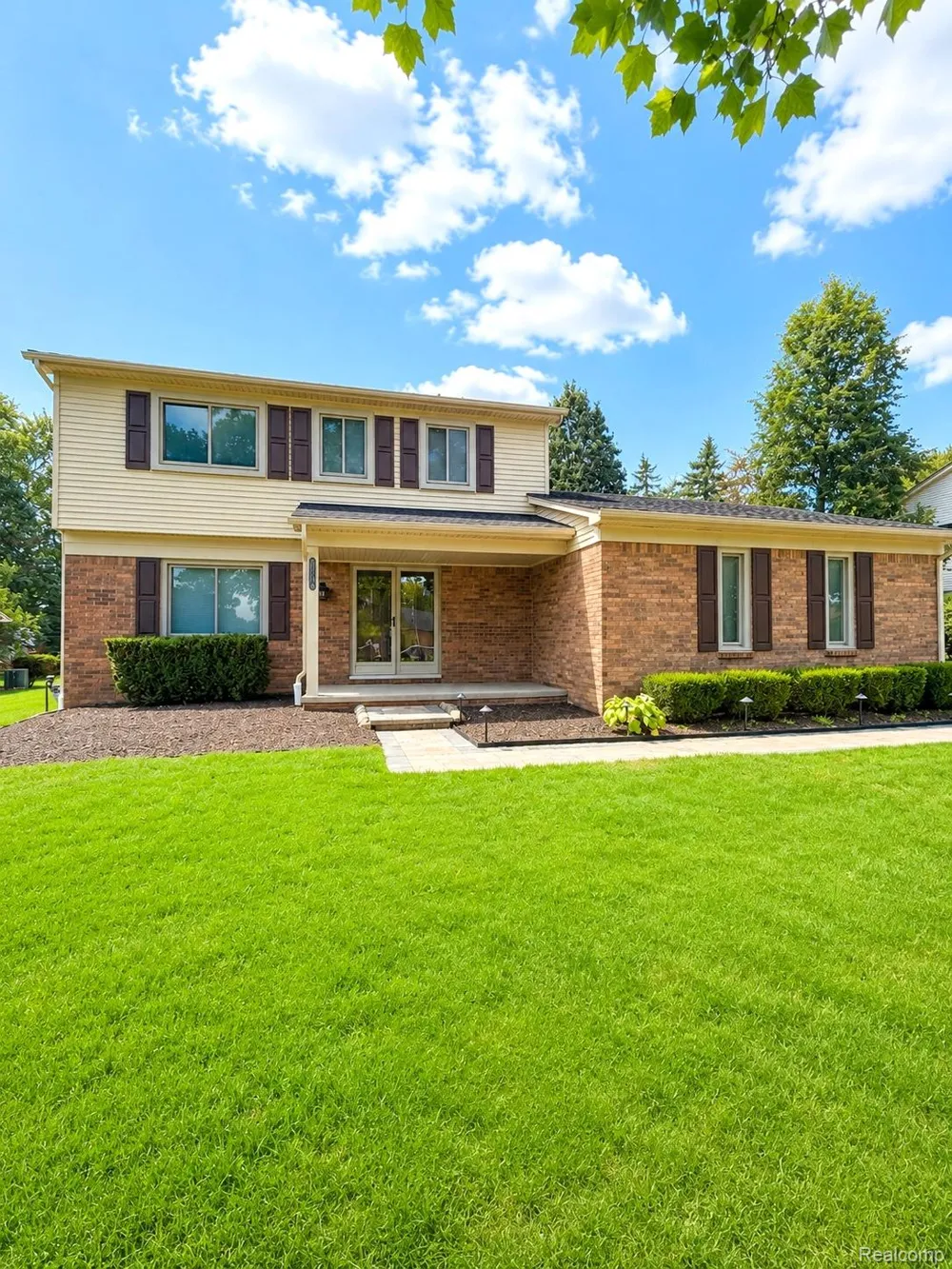 2070 Winchester Road Rochester Hills City, MI 48307