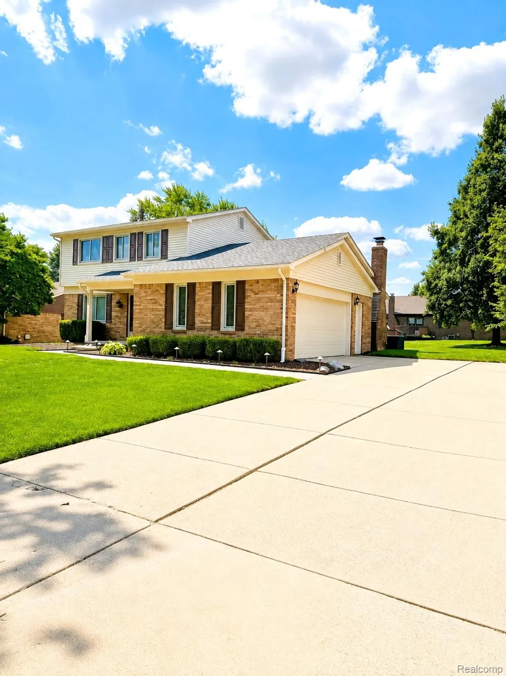 2070 Winchester Road Rochester Hills City, MI 48307