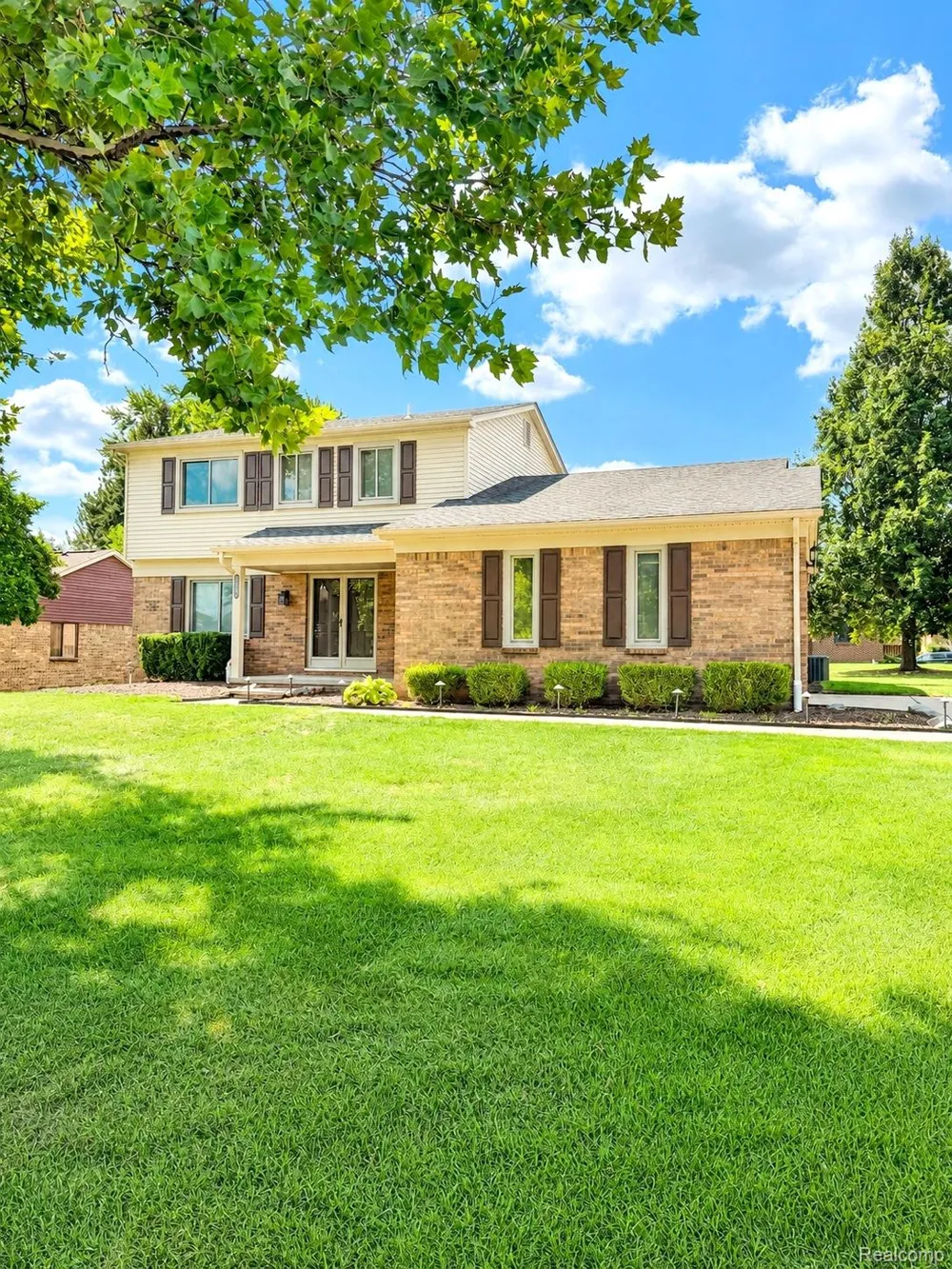 2070 Winchester Road Rochester Hills City, MI 48307