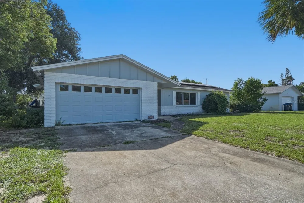 2235 ROBINSWOOD ROAD Titusville, FL 32780