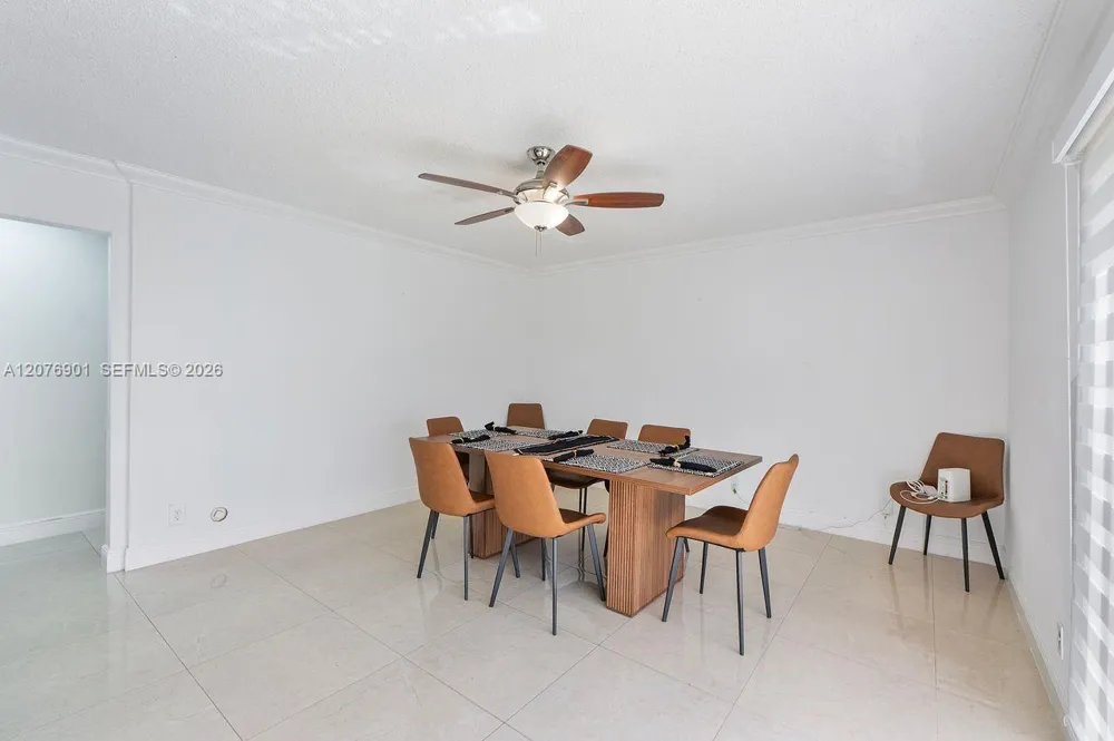 9602 NW 8th Cir Plantation, FL 33324