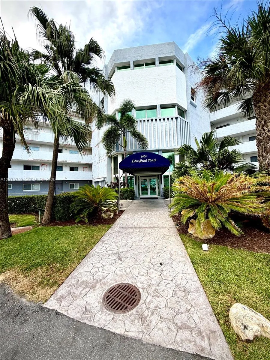 4000 NE 170th St #207 North Miami Beach, FL 33160