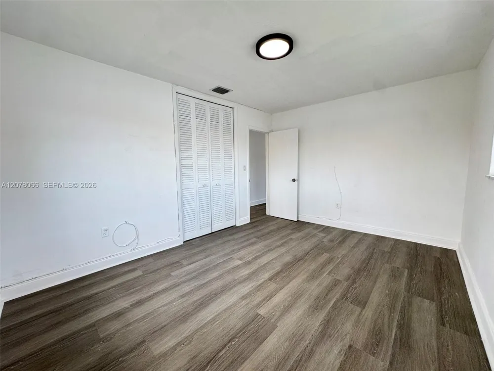 9355 SW 39th St #9357 Miami, FL 33165